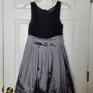 Jessica Howard Cocktail Dress Black and Silver 10P